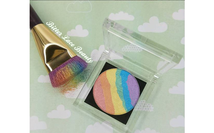 rainbow highlighter iluminador arcoiris 3