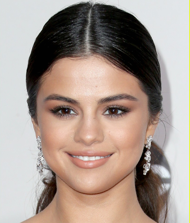 selena-gomez-amas-2016-1